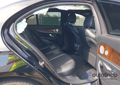 2019 Mercedes-Benz E 300 из США, поврежденный, VIN WDDZF4JBXKA549463